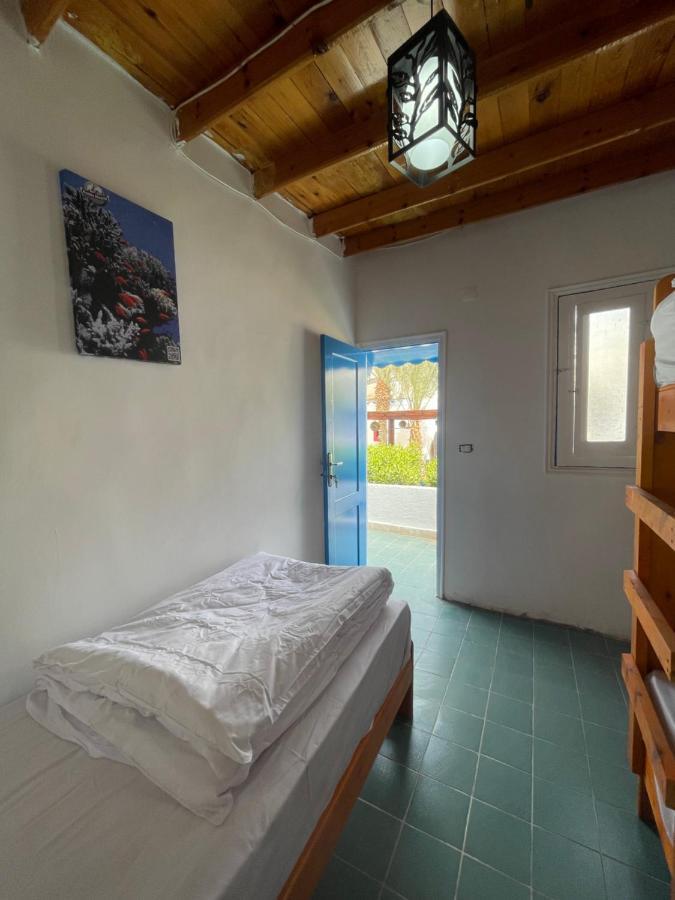 Auski Hostel دهب المظهر الخارجي الصورة