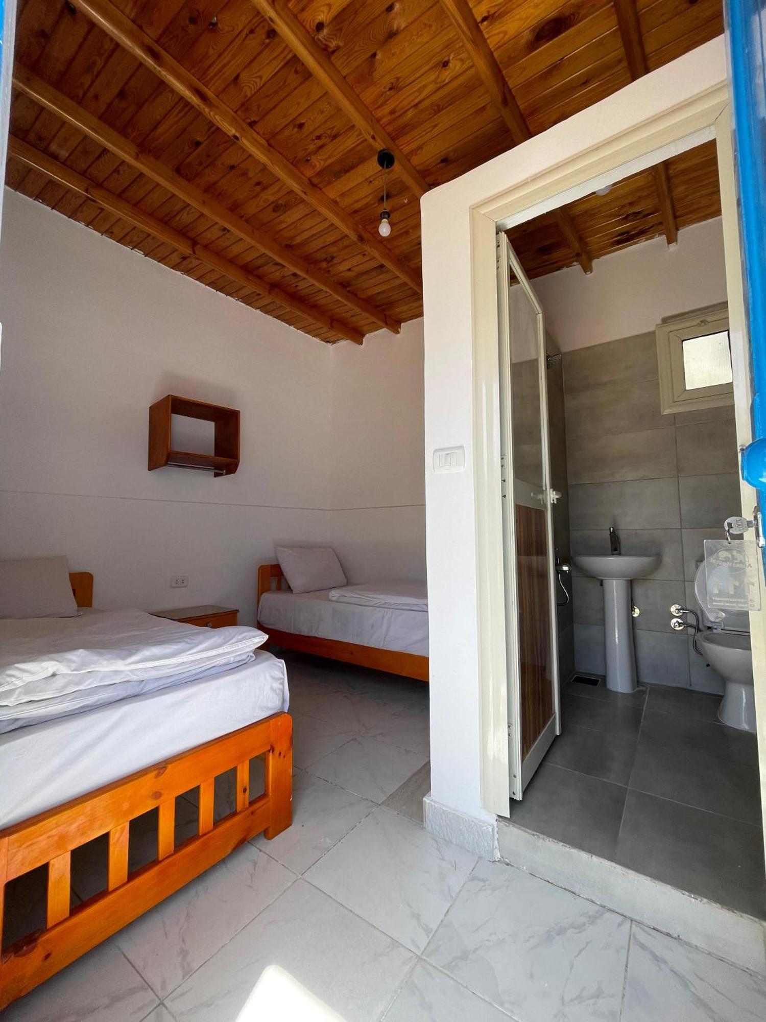 Auski Hostel دهب المظهر الخارجي الصورة