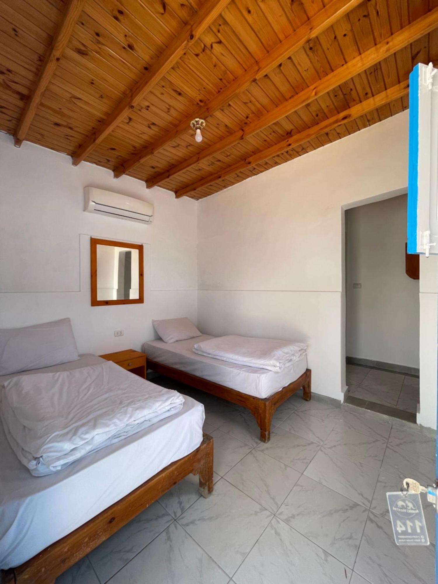 Auski Hostel دهب المظهر الخارجي الصورة