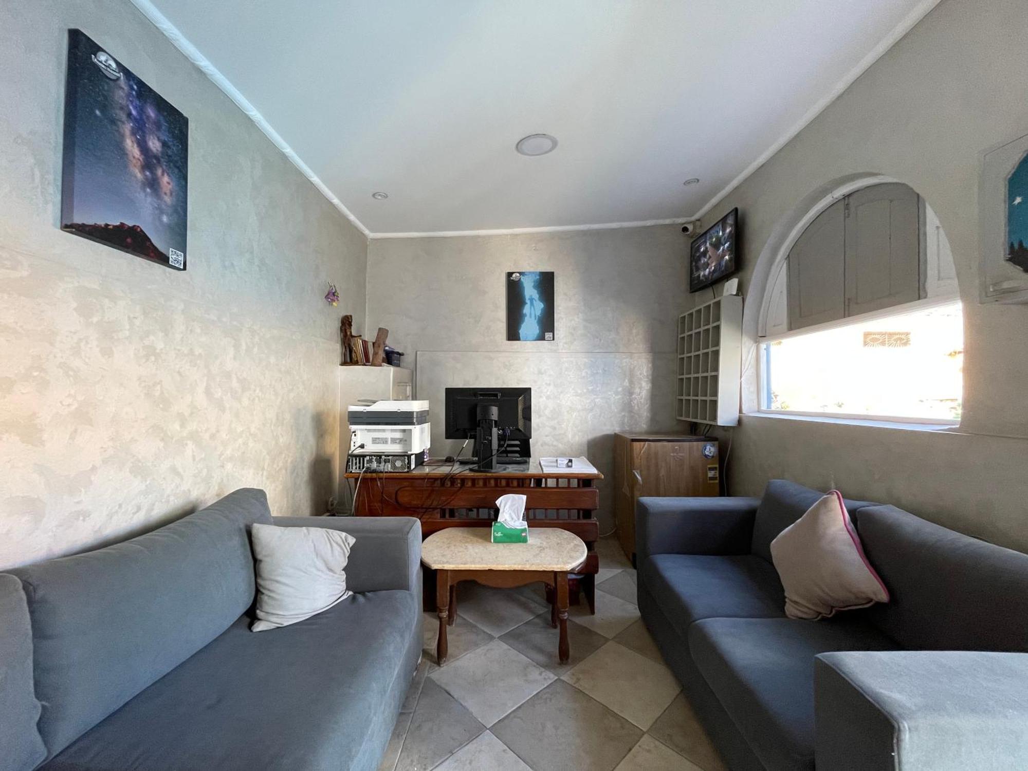 Auski Hostel دهب المظهر الخارجي الصورة